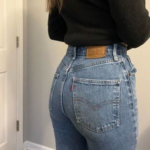 LEVI’S 90’s Straight, 24